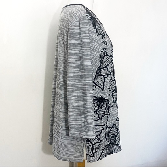 Alfred Dunner Butterfly Motif Applique Space Dye Black and Gray Knit Top L - Picture 5 of 8